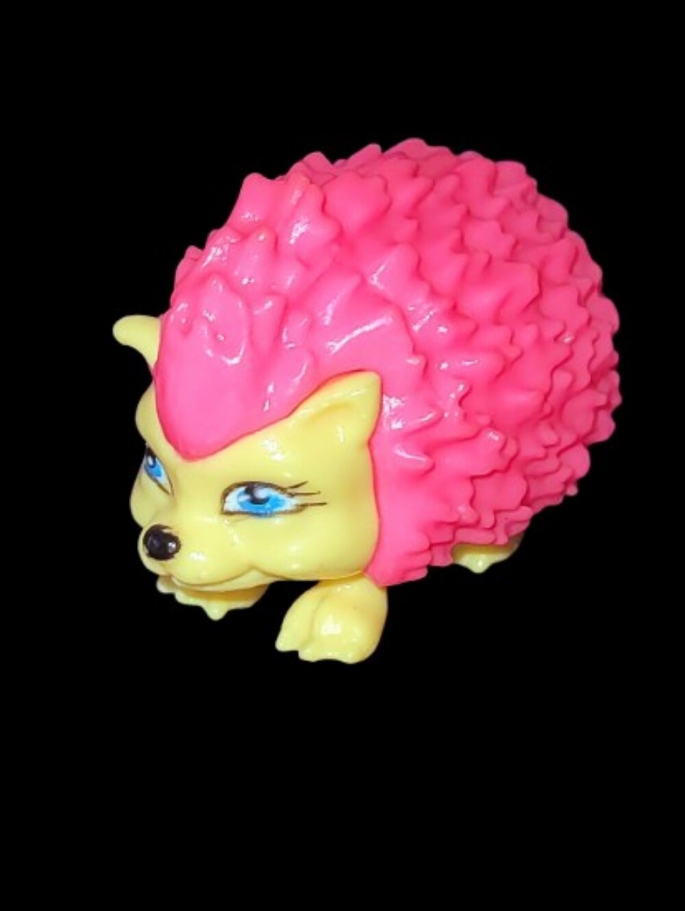 Monster HIGH HOWLEEN WOLF PET PINK HEDGEHOG : CUSHION